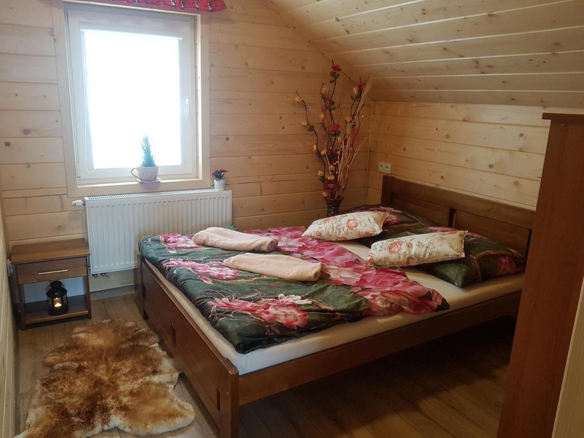 Вилла Gniewnik Pcim Экстерьер фото